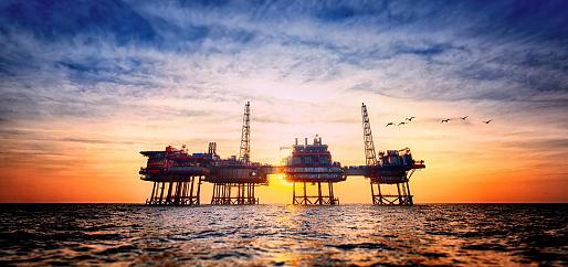 oil rig in gulf of america-1